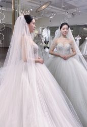 -艾米丽婚纱礼服