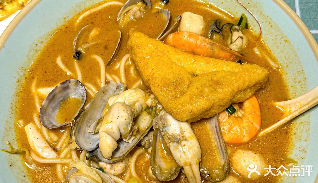 这碗沙茶面🍜在无锡没有对手！汤头太浓郁啦！！