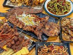 -黄小串·烤串海鲜涮牛肚(升龙广场店)