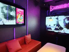 -星聚会KTV(上海火车站南广场嘉里合集店)