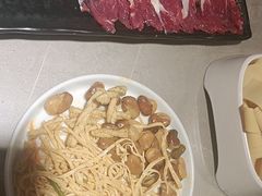 -宴全牛粤来越牛潮汕鲜牛肉火锅(海州万达广场店)