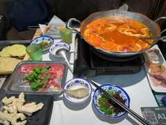-旺福·贵州酸汤牛肉火锅(陆悦天地店)