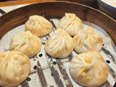 -馋三尺蟹粉小笼(人民广场店)