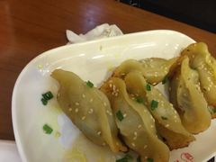 -小姜锅贴(凤凰街店)