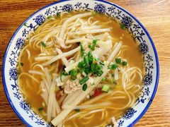 庐山竹笋肉丝面-庐山牯岭老面馆(牯岭街店)