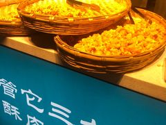 自助取餐区-东门町美食街