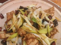 -长安炊烟庭院陕菜(七路明光路店)