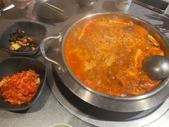 -山·烤辣鸡韩国料理(西溪路店)