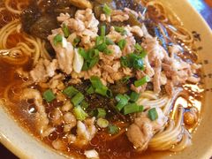 -巴津碗碗面(人和店)