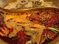 -王婆乔鲜鱼自助火锅(蜀汉路店)