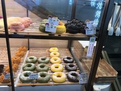 -奈雪的茶(百盛店)