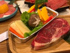 -炼火烤肉店