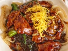 瑞士汁炒牛河-太平馆餐厅(油麻地店)