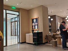 -星巴克臻选(青岛金狮广场店)