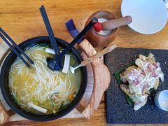 -桥香园过桥米线(国贸店)