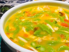 翡翠海鲜面疙瘩汤-绿茶餐厅(乐峰广场店)