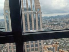 -景月阁空中食府(希尔顿酒店)