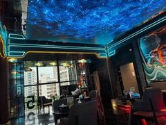 -屋有岛沉浸游戏旗舰店(中山公园店)
