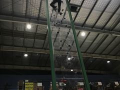 -天空之城蹦床攀岩运动馆·团建拓展·亲子游乐·生日派对(合肥店)