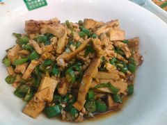 -绿草地·湘菜(7mall店)