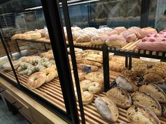 -焙丽拾光(麦凯乐直营店)