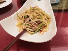 -东馆和天下特色餐饮(工农店)