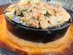 香烤九层塔鸡腿肉-小肚皮饮食店