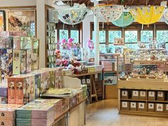 -猫的天空之城概念书店(苏州平江店)