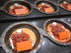 -红九格老火锅(三峡广场店)