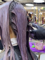 -虫二·专注健康烫染沙龙
