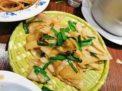 -董厨煨汤馆(车站路店)