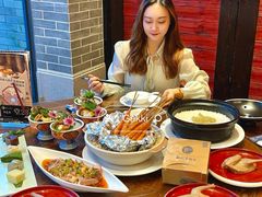 -龙悦湾酒家·八阵鱼生·渔人码头店