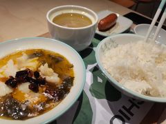 -老乡鸡(上海白玉兰广场店)