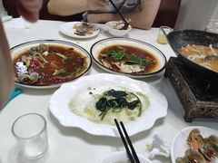 -鑫悦楼煎蟹·16年海鲜大排档