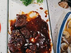 -巧克力渔家.小船海鲜胶东菜(万平口店)