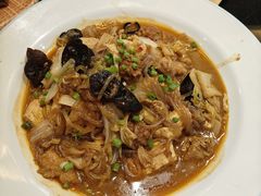 -东口码头·烧鸽子·鱼头泡饼·地方菜(金鹰悦城店)