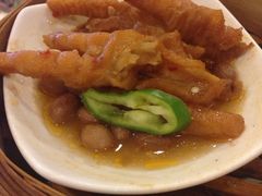 “做出这种东西的人也好意思说自己是厨师”凤爪-新梅园不夜粥(龙华店)