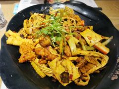 -小山城麻辣香锅(新邻生活广场店)