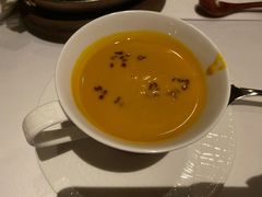 奶油南瓜汤-罗宾斯牛排馆(重庆丽晶酒店)