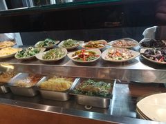 -亮亮面馆(经六路店)