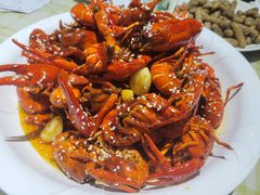 -527烧烤·龙虾·精酿酒(小石城美乐城店)