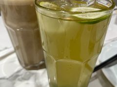 -楚山晓·湖北菜(武汉光谷K11店)