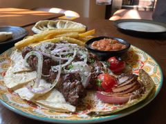 土耳其牛肉混盘-Uncle Kosto科斯托·中东菜