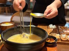 -银米·云南传统过桥米线(双廊黑金冠店)