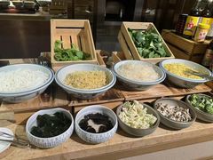 -大中华希尔顿酒店-念自助餐·嗨啤·小龙虾