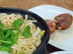 -金新羊杂馆·小龙虾