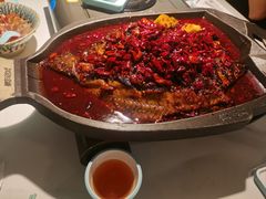 -江边城外烤全鱼(世茂广场店)
