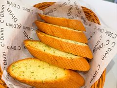 蒜香法棍-库滋明·俄罗斯特色美食(中央大街店)