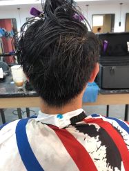 -诗悦发型烫染SALON
