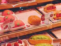 -巴黎贝甜(大宁国际商业广场店)